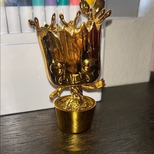 Gold Groot Pop! Collectible Figurine out of the box